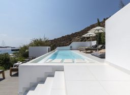 9. Villas and Suites on the Beach_compressed